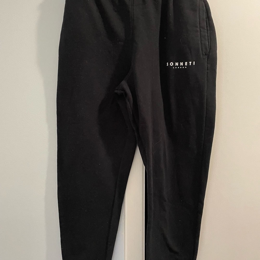 Dark grey/black sweatpants